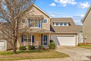 219 19th Ave SE, Hickory, NC 28602 - Photo 1