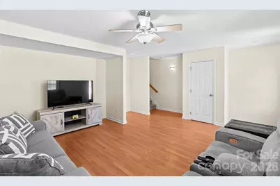 219 19th Avenue SE, Hickory, NC 28602 - Photo 7