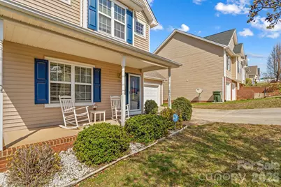 219 19th Avenue SE, Hickory, NC 28602 - Photo 5