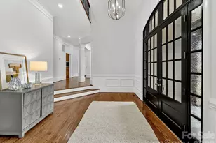 1805 Mt Isle Harbor Dr, Charlotte, NC 28214 - Photo 5