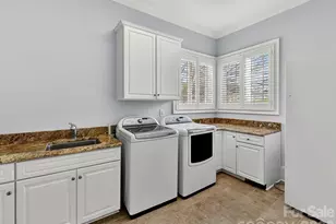 1805 Mt Isle Harbor Dr, Charlotte, NC 28214 - Photo 19