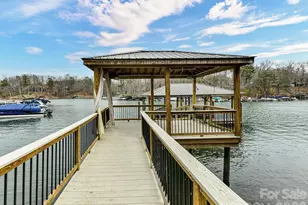 1805 Mt Isle Harbor Dr, Charlotte, NC 28214 - Photo 45