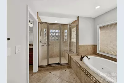 1805 Mt Isle Harbor Drive, Charlotte, NC 28214 - Photo 37