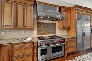 1805 Mt Isle Harbor Dr, Charlotte, NC 28214 - Photo 11