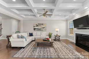 1053 Harlows Crossing Dr, Matthews, NC 28104 - Photo 9