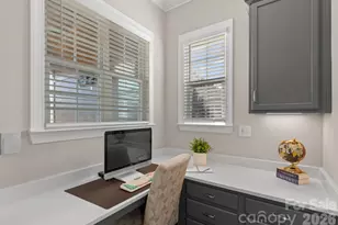 1053 Harlows Crossing Dr, Matthews, NC 28104 - Photo 17