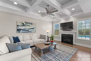 1053 Harlows Crossing Dr, Matthews, NC 28104 - Photo 7