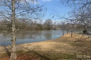 8558 Beaver Creek Dr, Charlotte, NC 28269 - Photo 3