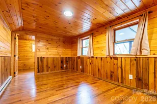 169 Samantha Spgs Ln, Elk Park, NC 28622 - Photo 17