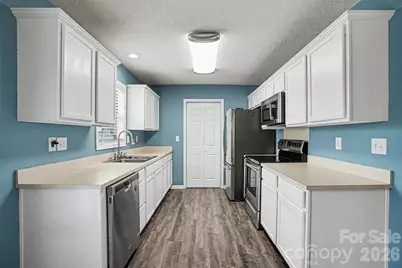 445 W Stokes Street, China Grove, NC 28023 - Photo 9