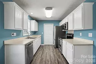 445 W Stokes St, China Grove, NC 28023 - Photo 9