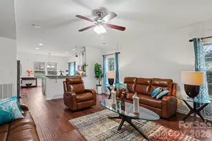 12302 Volusia Ct, Charlotte, NC 28262 - Photo 13