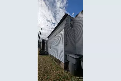 916 Rowan Street, Charlotte, NC 28208 - Photo 35