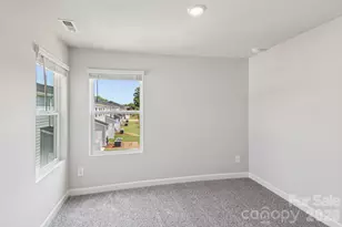 8216 Hidden Spgs Trl, Charlotte, NC 28216 - Photo 9