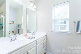 2102 Trout Lily Ln, Matthews, NC 28104 - Photo 19