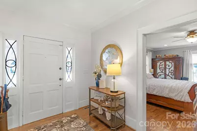 607 S York Street, Gastonia, NC 28052 - Photo 9