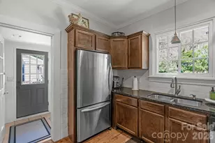 607 S York St, Gastonia, NC 28052 - Photo 27