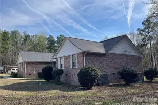 3271 Ebenezer Church Rd, Camden, SC 29020 - Photo 7