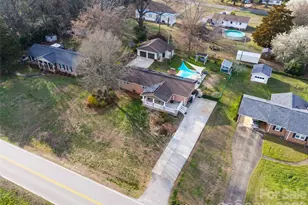 279 Plantation Rd, Rock Hill, SC 29732 - Photo 29