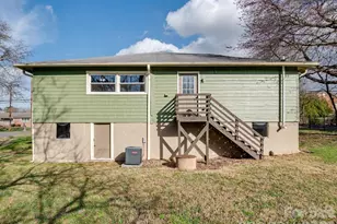 61 27th St NW, Hickory, NC 28601 - Photo 25