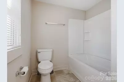 61 27th Street NW, Hickory, NC 28601 - Photo 17