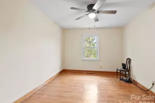 608 S Buena Vista Dr, Hendersonville, NC 28792 - Photo 19