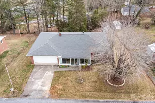 608 S Buena Vista Dr, Hendersonville, NC 28792 - Photo 29