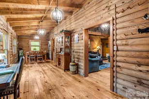 1040 Soquili Dr, Brevard, NC 28712 - Photo 11