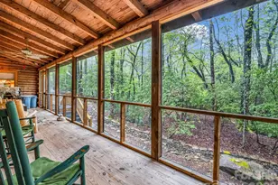 1040 Soquili Dr, Brevard, NC 28712 - Photo 9