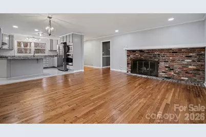 8101 Kerrybrook Circle, Charlotte, NC 28214 - Photo 9