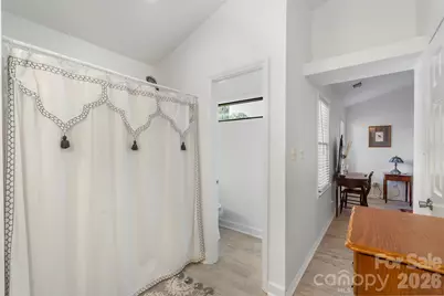 530 N Poplar Street #B, Charlotte, NC 28202 - Photo 23