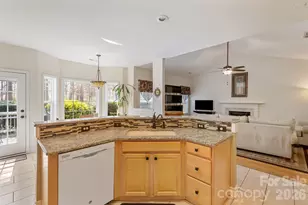 9507 Yearwood Ln, Charlotte, NC 28214 - Photo 9