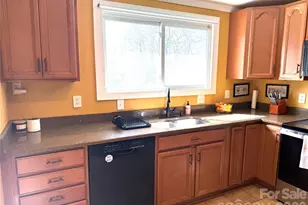 112 Elwood St, Kannapolis, NC 28081 - Photo 11