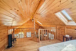 307 Roaring Creek Ln, Waynesville, NC 28786 - Photo 5