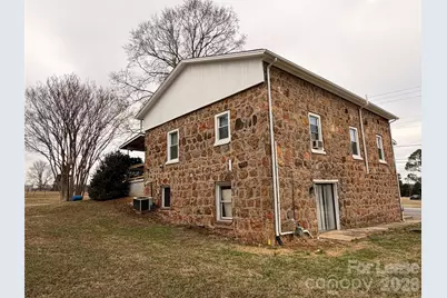 2506 Connelly Springs Road, Granite Falls, NC 28630 - Photo 5