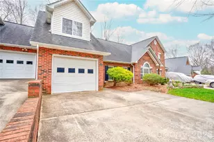 174 Columns Cir, Shelby, NC 28150 - Photo 1