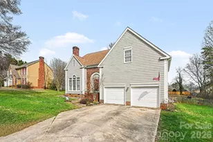 3110 Ivy Creek Rd, Gastonia, NC 28056 - Photo 3