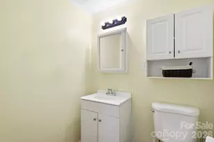 121 Morris Ave, Mount Holly, NC 28120 - Photo 33