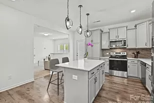 5125 Arbordale Wy, Mount Holly, NC 28120 - Photo 9