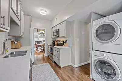 5943 Quail Hollow Road #B, Charlotte, NC 28210 - Photo 13