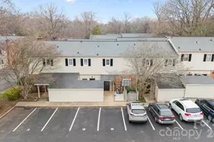 5943 Quail Hollow Rd, Charlotte, NC 28210 - Photo 3