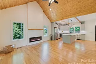 288 Ironwood Dr, Clyde, NC 28721 - Photo 15