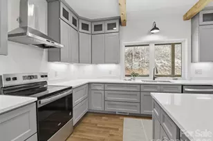 288 Ironwood Dr, Clyde, NC 28721 - Photo 17