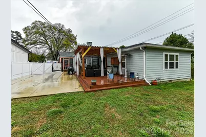 1240 Skyview Road, Charlotte, NC 28208 - Photo 23