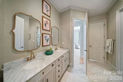 8915 Warwicke Lane, Sherrills Ford, NC 28673 - Photo 23