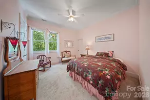 8915 Warwicke Ln, Sherrills Ford, NC 28673 - Photo 27