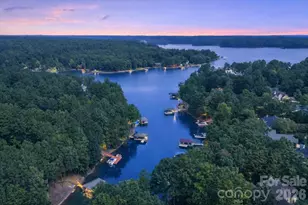 8915 Warwicke Ln, Sherrills Ford, NC 28673 - Photo 41