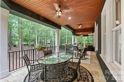 8915 Warwicke Lane, Sherrills Ford, NC 28673 - Photo 19