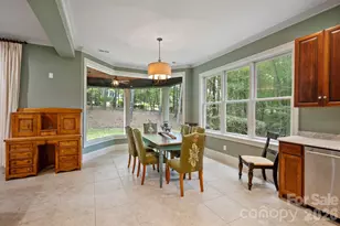 8915 Warwicke Ln, Sherrills Ford, NC 28673 - Photo 35