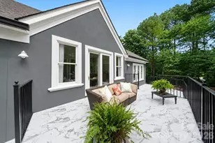8915 Warwicke Ln, Sherrills Ford, NC 28673 - Photo 23